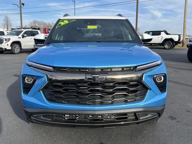 new 2025 Chevrolet TrailBlazer car, priced at $29,390