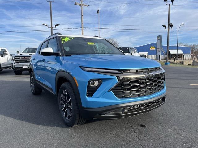 new 2025 Chevrolet TrailBlazer car, priced at $29,390