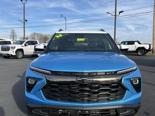 new 2025 Chevrolet TrailBlazer car, priced at $29,390