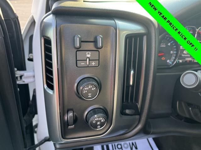 used 2015 Chevrolet Silverado 1500 car, priced at $16,998