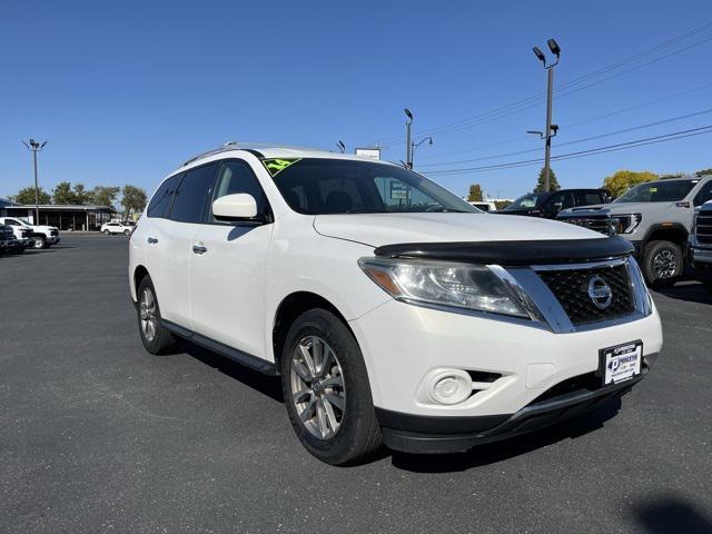 used 2014 Nissan Pathfinder car, priced at $8,998