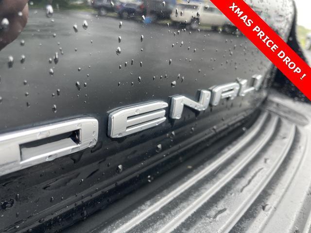 used 2022 GMC Yukon XL car, priced at $57,413