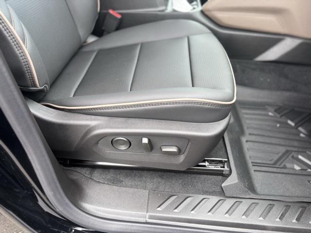 new 2025 GMC Canyon car, priced at $58,685