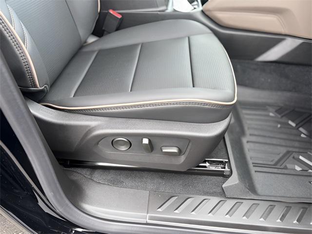 new 2025 GMC Canyon car, priced at $58,685