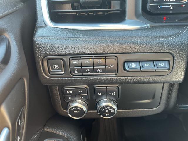 used 2022 GMC Yukon XL car, priced at $43,488