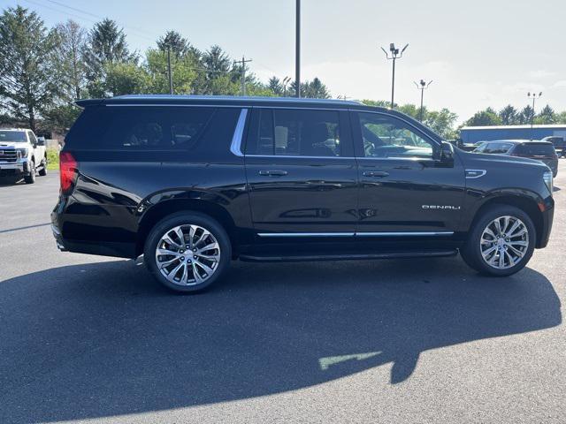 used 2022 GMC Yukon XL car, priced at $43,488