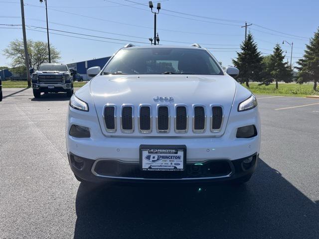 used 2017 Jeep Cherokee car