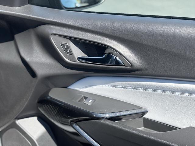 new 2025 Chevrolet Trax car, priced at $24,690