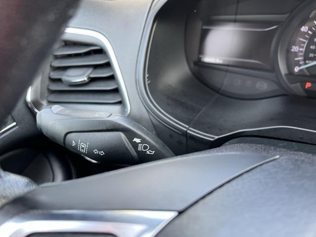 used 2022 Ford Edge car, priced at $25,668