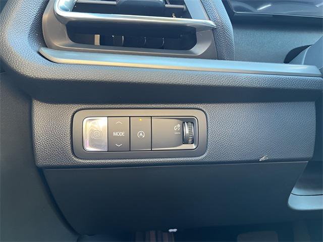 new 2026 Chevrolet Traverse car, priced at $49,030