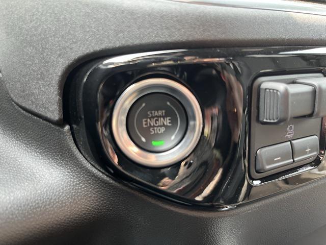 new 2025 Chevrolet Silverado 1500 car, priced at $70,370