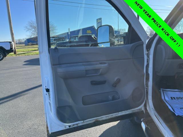 used 2009 Chevrolet Silverado 2500 car, priced at $12,799