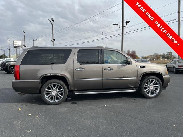 used 2013 Cadillac Escalade ESV car, priced at $14,498