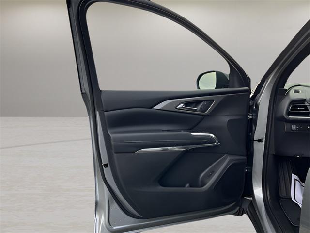 new 2026 Chevrolet Traverse car, priced at $48,025