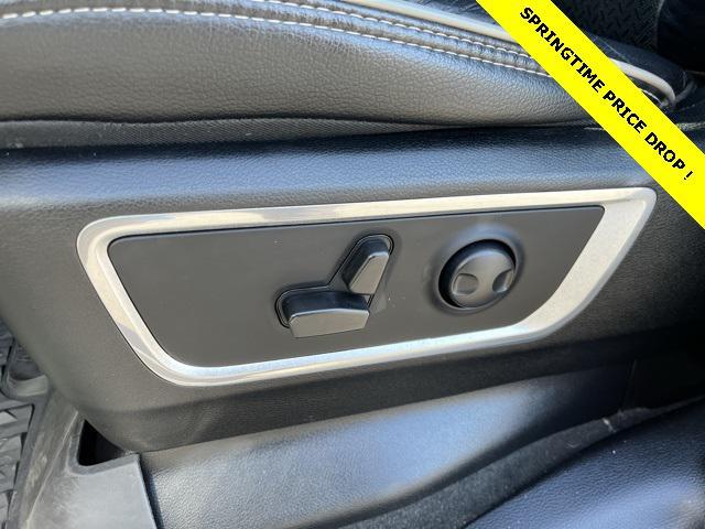 used 2022 Ram 1500 car, priced at $39,653