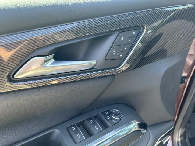 new 2025 Chevrolet Traverse car, priced at $56,195