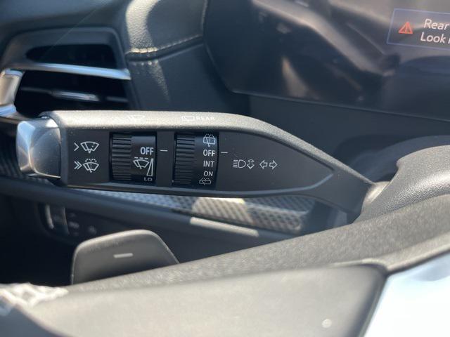 new 2025 Chevrolet Traverse car, priced at $56,195