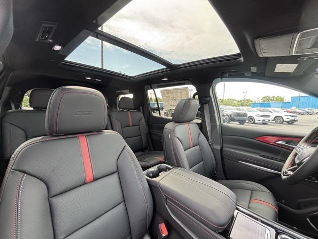 new 2025 Chevrolet Traverse car, priced at $57,870