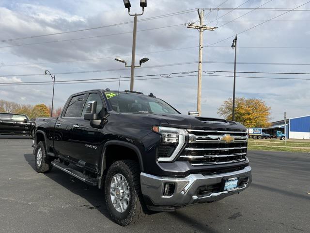 used 2024 Chevrolet Silverado 2500 car, priced at $60,907