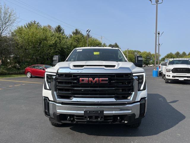 new 2025 GMC Sierra 2500 car, priced at $52,598