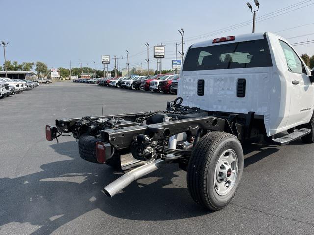 new 2025 GMC Sierra 2500 car, priced at $52,598