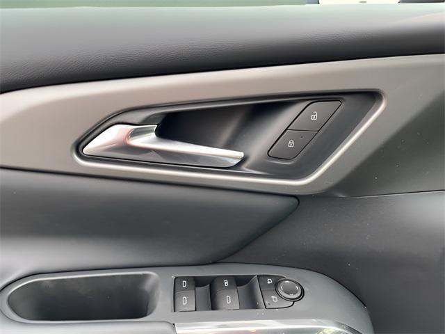 new 2026 Chevrolet Traverse car, priced at $49,020