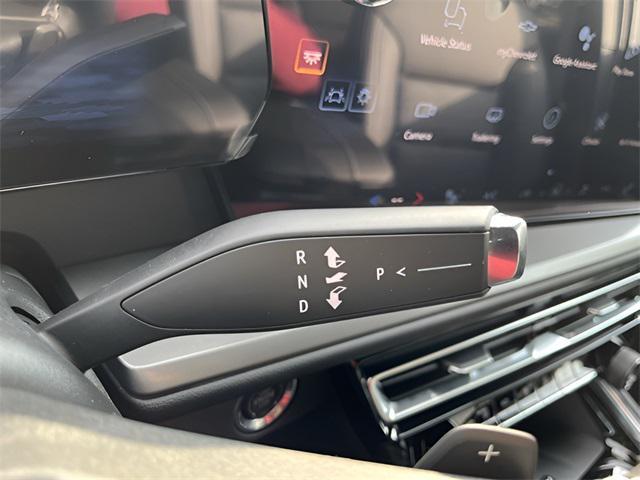 new 2026 Chevrolet Traverse car, priced at $49,020