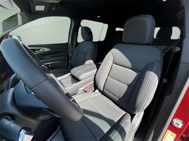 new 2026 Chevrolet Traverse car, priced at $46,510