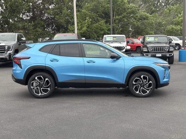 new 2025 Chevrolet Trax car, priced at $28,575