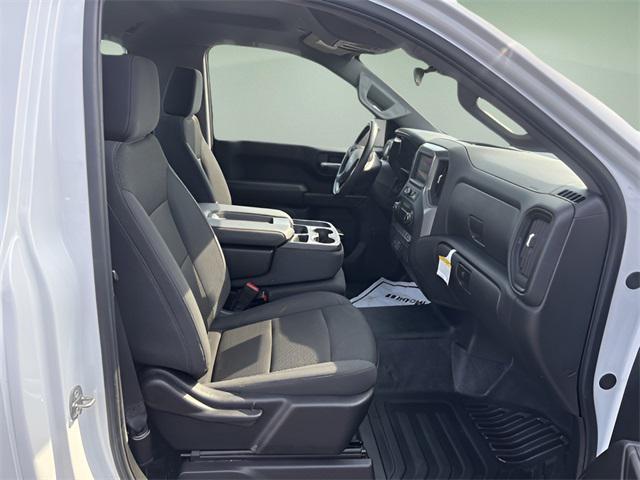 used 2024 Chevrolet Silverado 1500 car, priced at $28,111