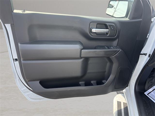 used 2024 Chevrolet Silverado 1500 car, priced at $28,111