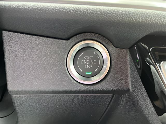 new 2026 Chevrolet Traverse car, priced at $47,615