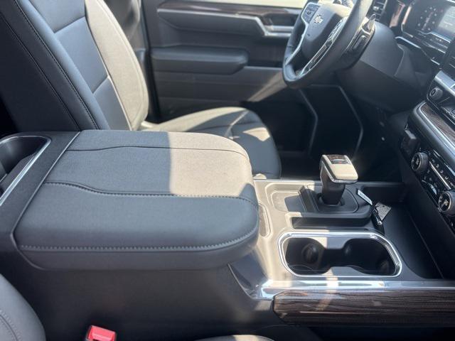 new 2025 Chevrolet Silverado 1500 car, priced at $62,915