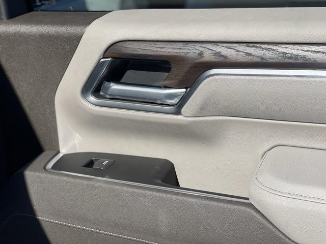 new 2025 GMC Sierra 2500 car, priced at $86,255