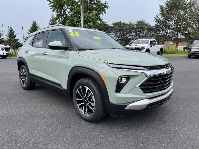 new 2026 Chevrolet TrailBlazer car, priced at $27,340