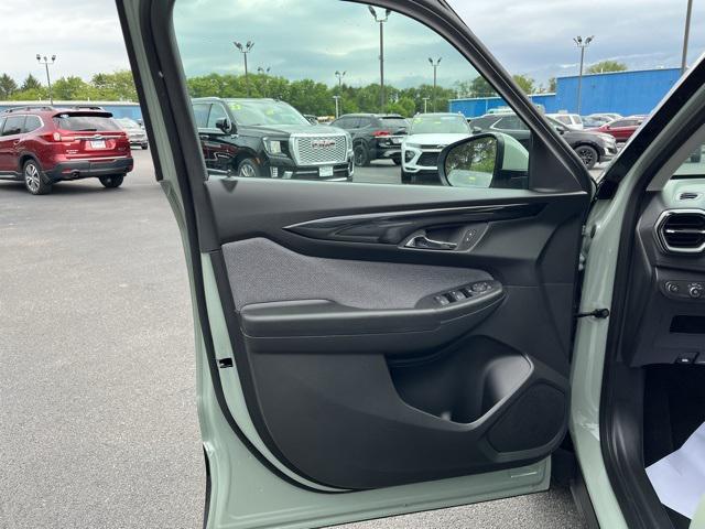 new 2026 Chevrolet TrailBlazer car, priced at $27,340