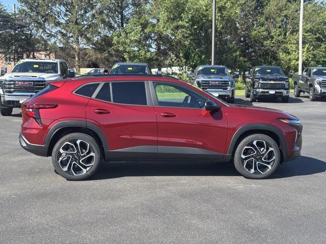 new 2025 Chevrolet Trax car, priced at $27,305
