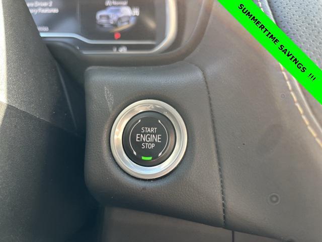used 2022 GMC Yukon car, priced at $52,999