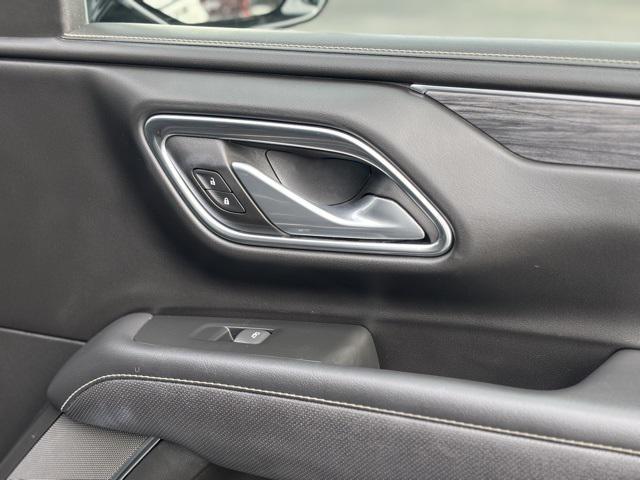 used 2022 GMC Yukon car, priced at $51,779