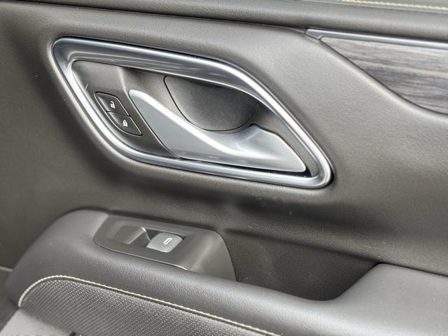 used 2022 GMC Yukon car, priced at $51,779