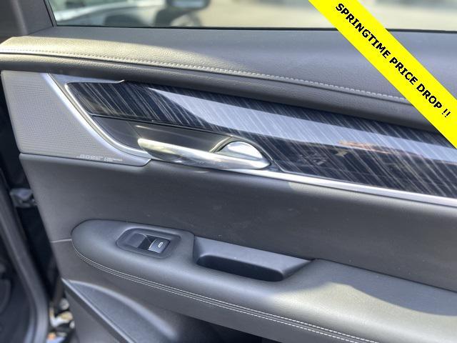 used 2024 Cadillac XT6 car, priced at $45,999