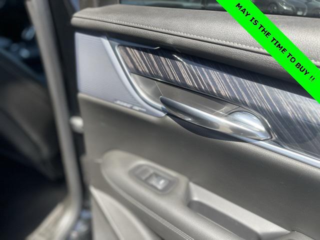 used 2024 Cadillac XT6 car, priced at $44,999
