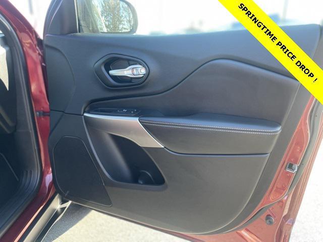 used 2021 Jeep Cherokee car, priced at $21,950