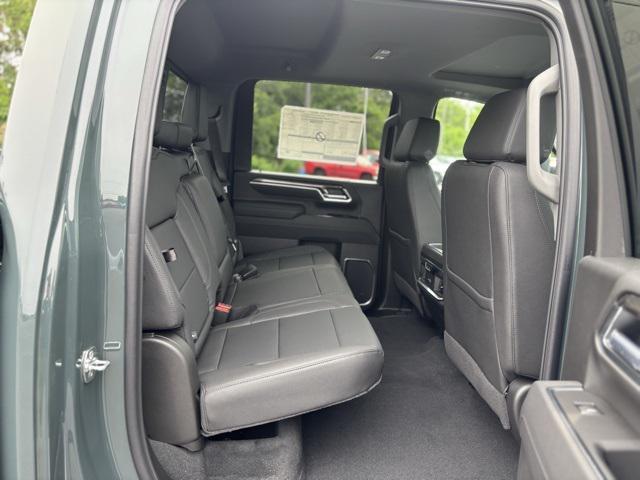 new 2025 Chevrolet Silverado 2500 car, priced at $83,040