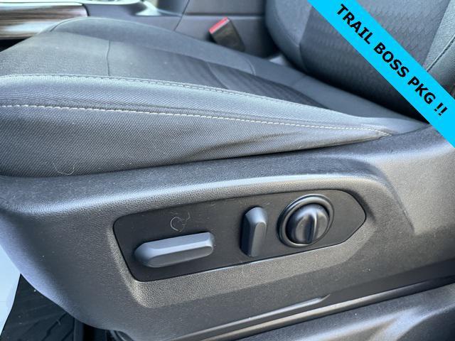 used 2022 Chevrolet Silverado 1500 car, priced at $40,998