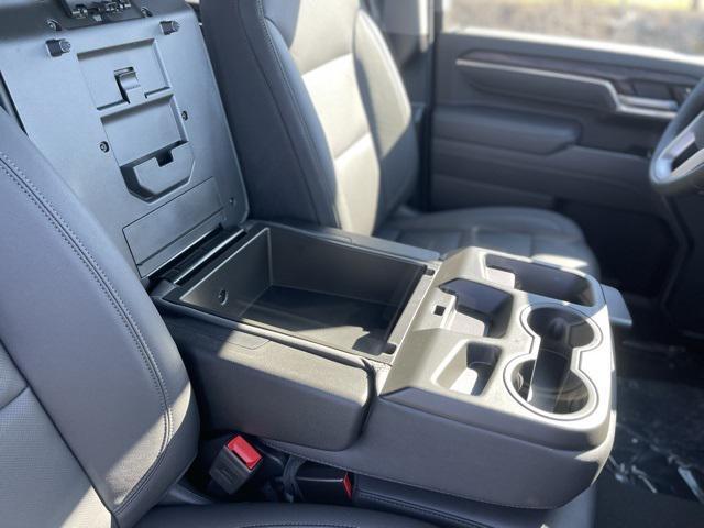 new 2025 GMC Sierra 2500 car, priced at $77,180
