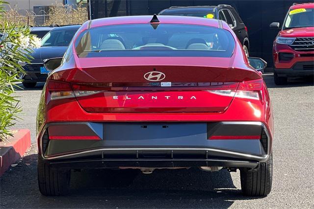 new 2025 Hyundai Elantra car, priced at $26,087