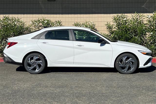 new 2025 Hyundai Elantra car, priced at $23,080