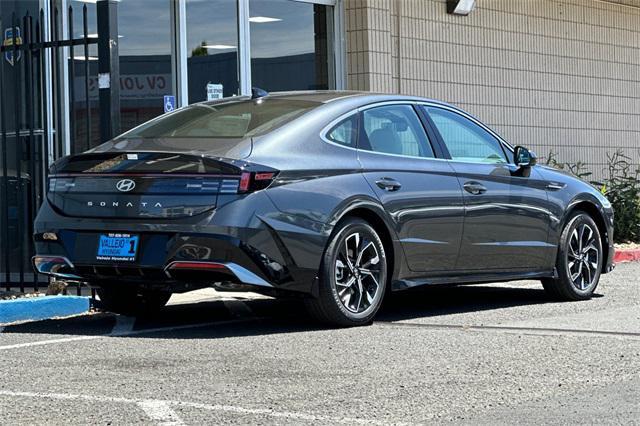 new 2024 Hyundai Sonata car, priced at $24,882