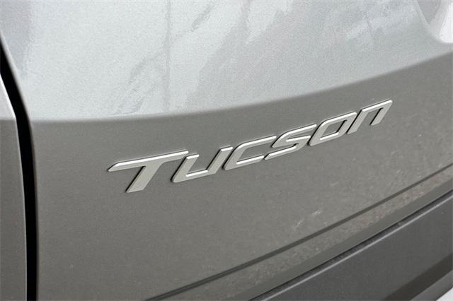 new 2025 Hyundai TUCSON Hybrid car, priced at $36,130